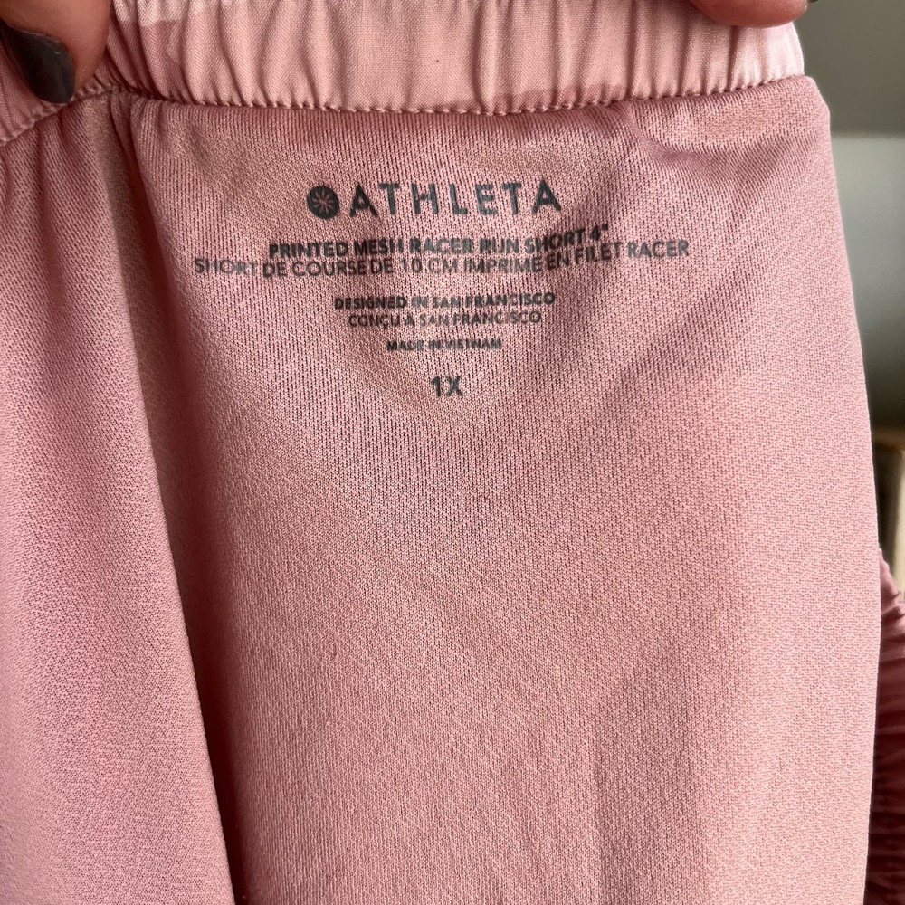 EUC Athleta Printed Mesh Racer Running Athletic Shorts Pink Camo Plus Size 1X - Picture 4 of 5